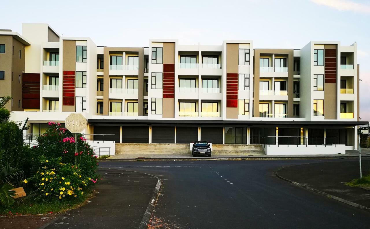 Avya'S Studio 113 At Ebene Square, Ebene Катр-Борн Екстер'єр фото