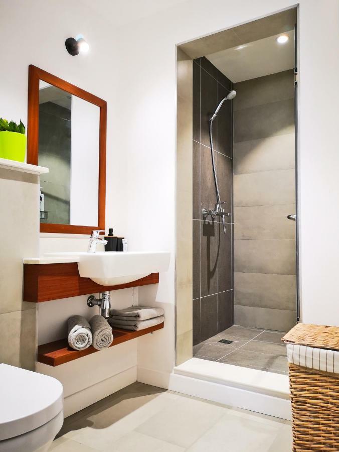 Avya'S Studio 113 At Ebene Square, Ebene Катр-Борн Екстер'єр фото