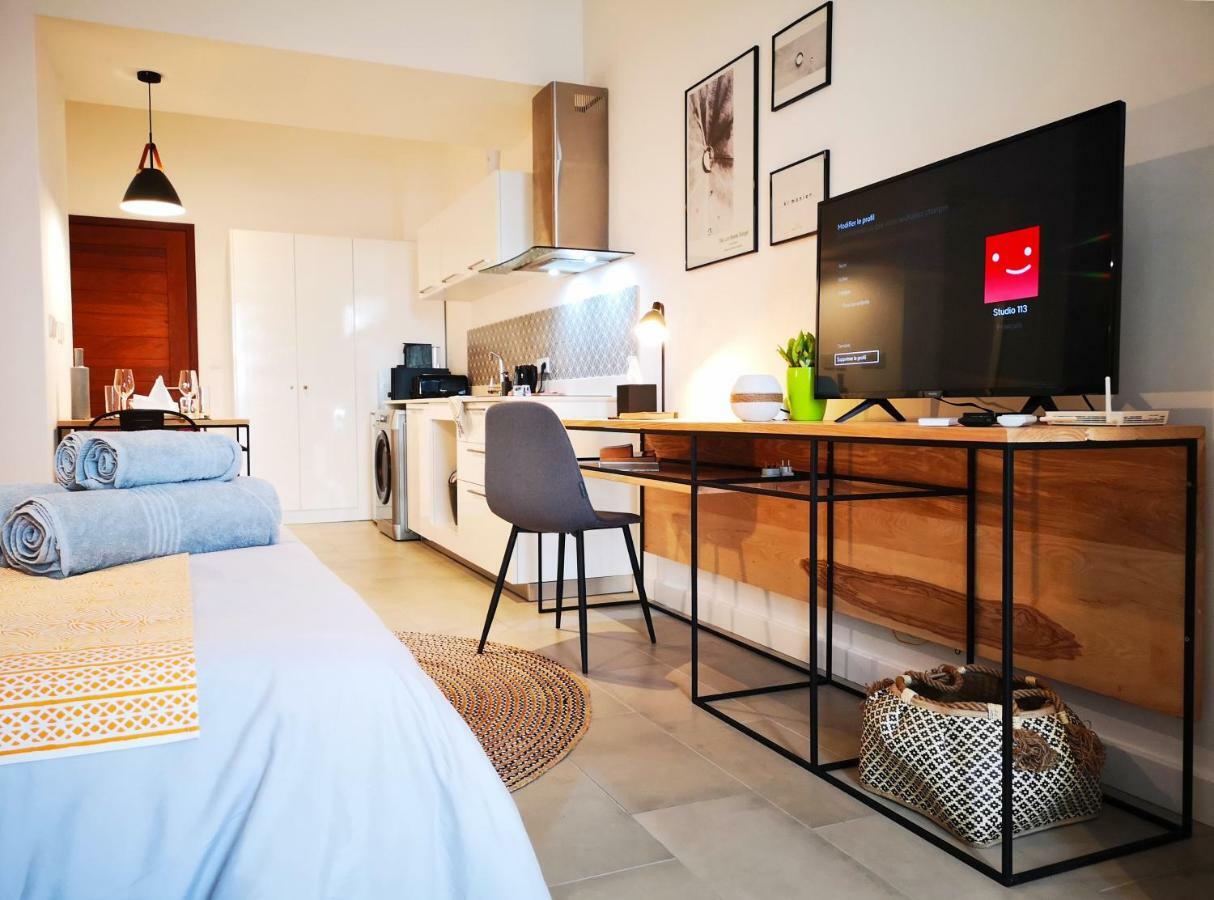 Avya'S Studio 113 At Ebene Square, Ebene Катр-Борн Екстер'єр фото